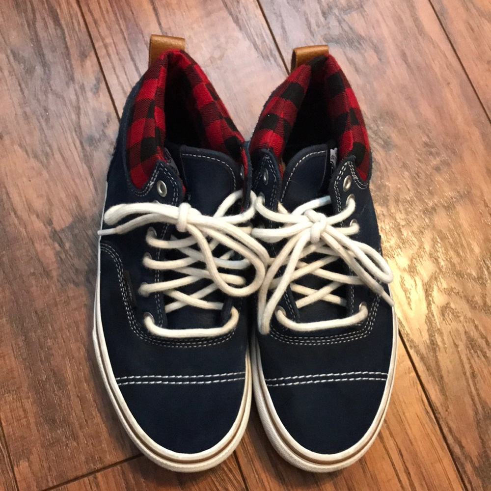 Vans Hi tops.